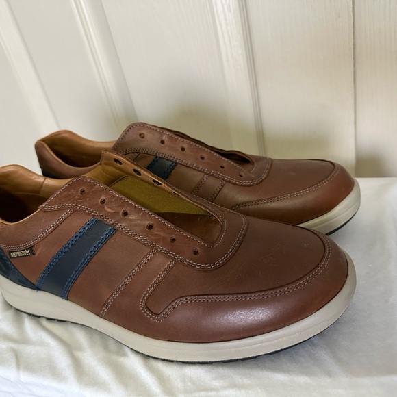 Mephisto Men's Tan and Dark Blue Sneakers - Picture 3 of 8